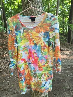 ALISON SHERI Multicolor Floral Mesh/Knit Woman's Top - Vibrant Print Sz M
